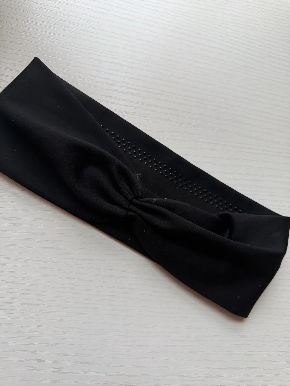 ALO Yoga Black Logo Stretch Headband